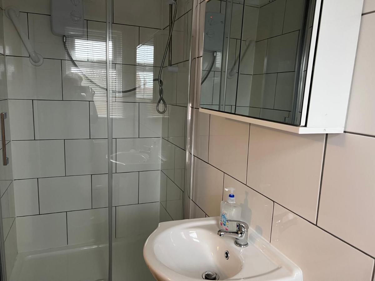 Kensal Lodge 2 Guest House Londra Esterno foto