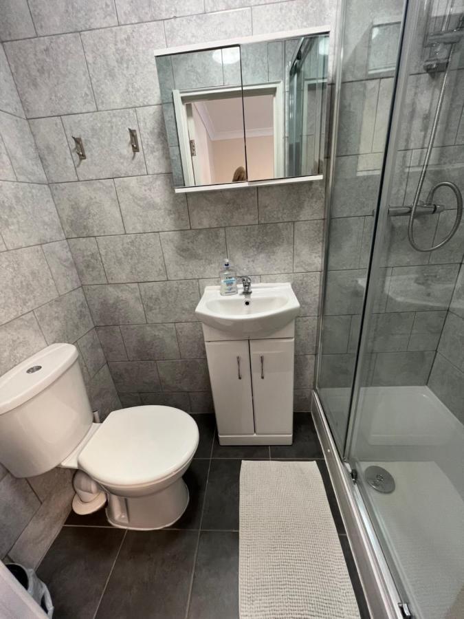 Kensal Lodge 2 Guest House Londra Esterno foto