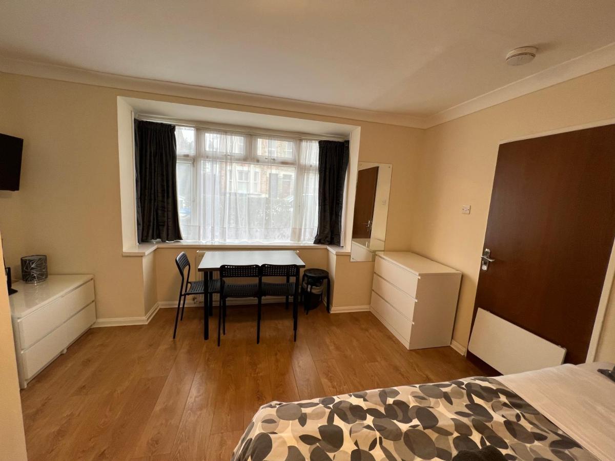 Kensal Lodge 2 Guest House Londra Esterno foto