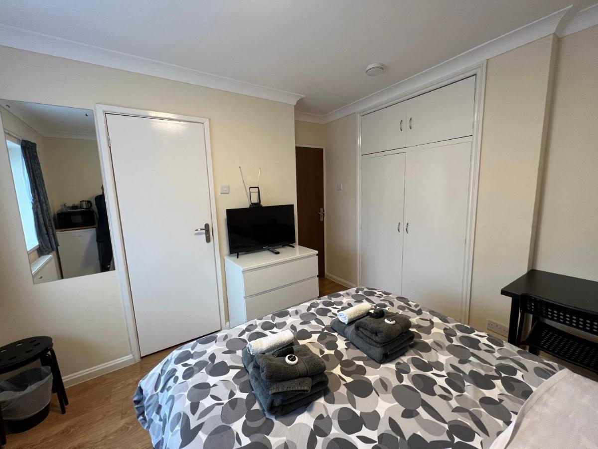 Kensal Lodge 2 Guest House Londra Esterno foto