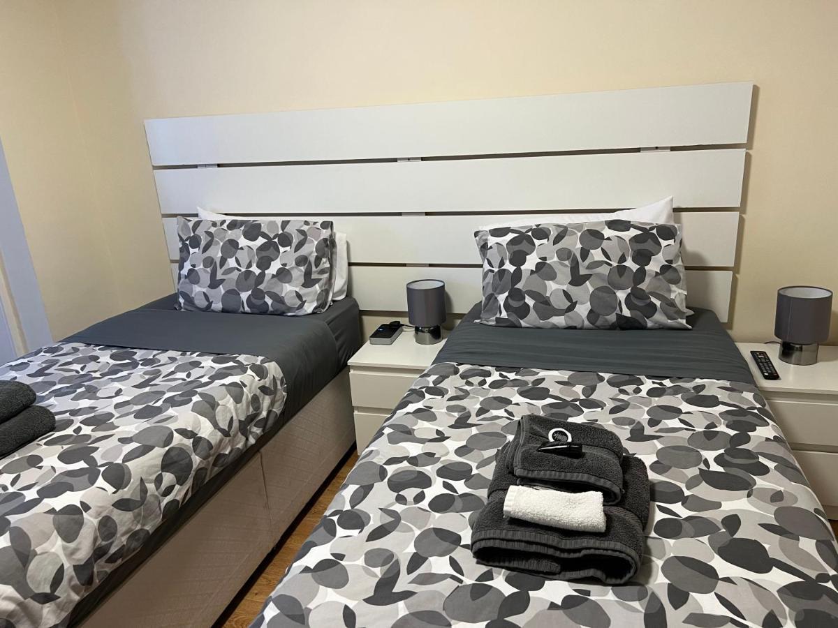 Kensal Lodge 2 Guest House Londra Esterno foto