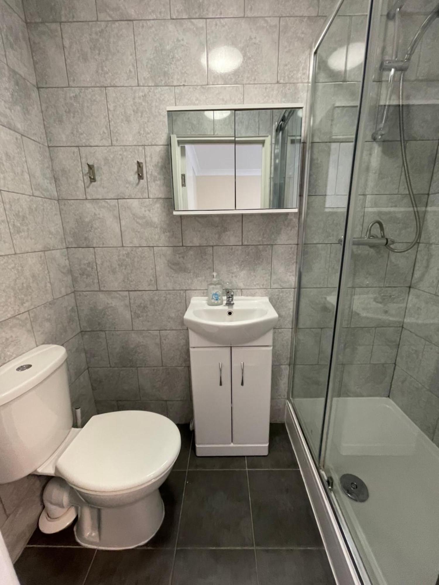 Kensal Lodge 2 Guest House Londra Esterno foto