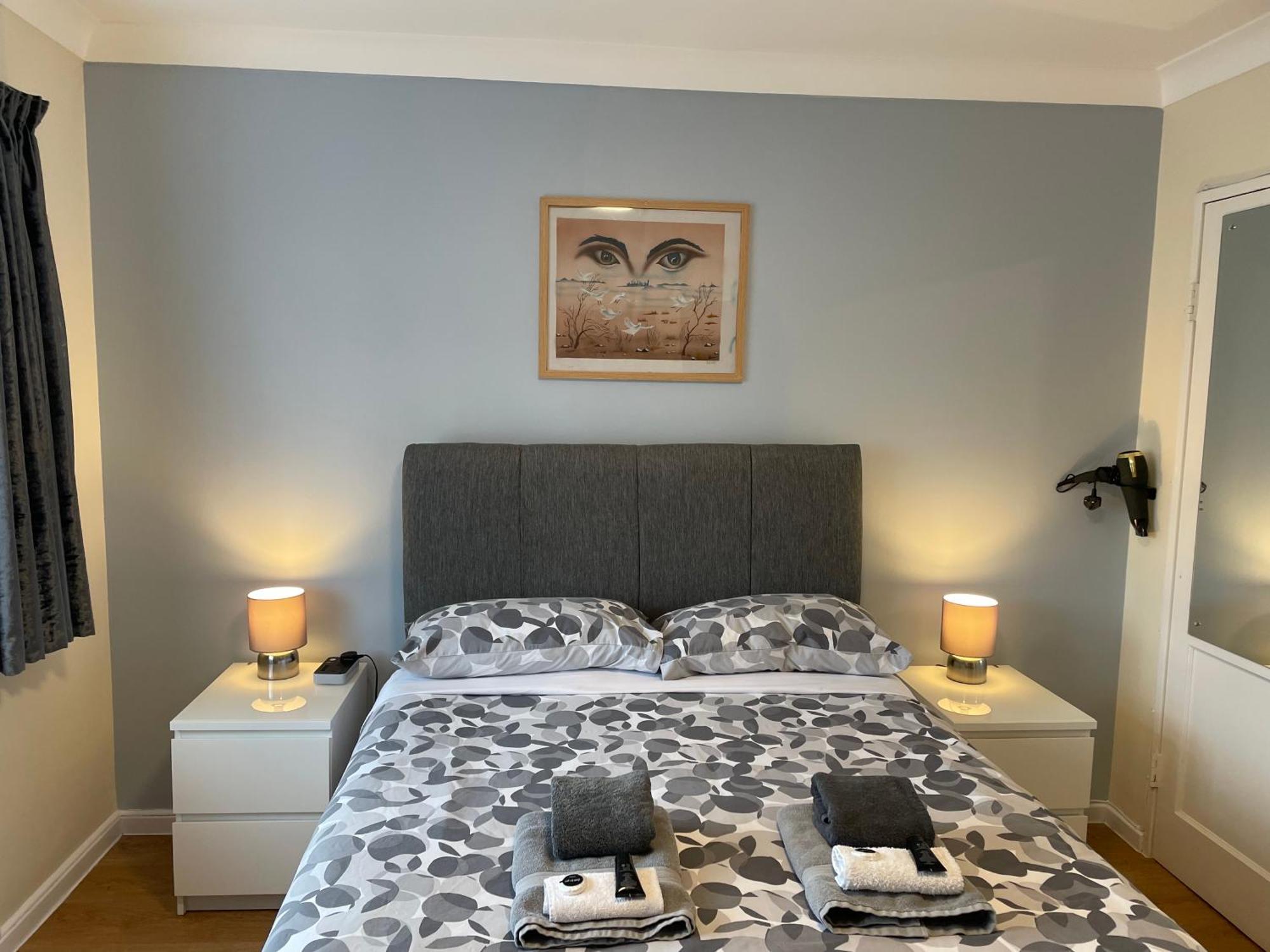 Kensal Lodge 2 Guest House Londra Esterno foto